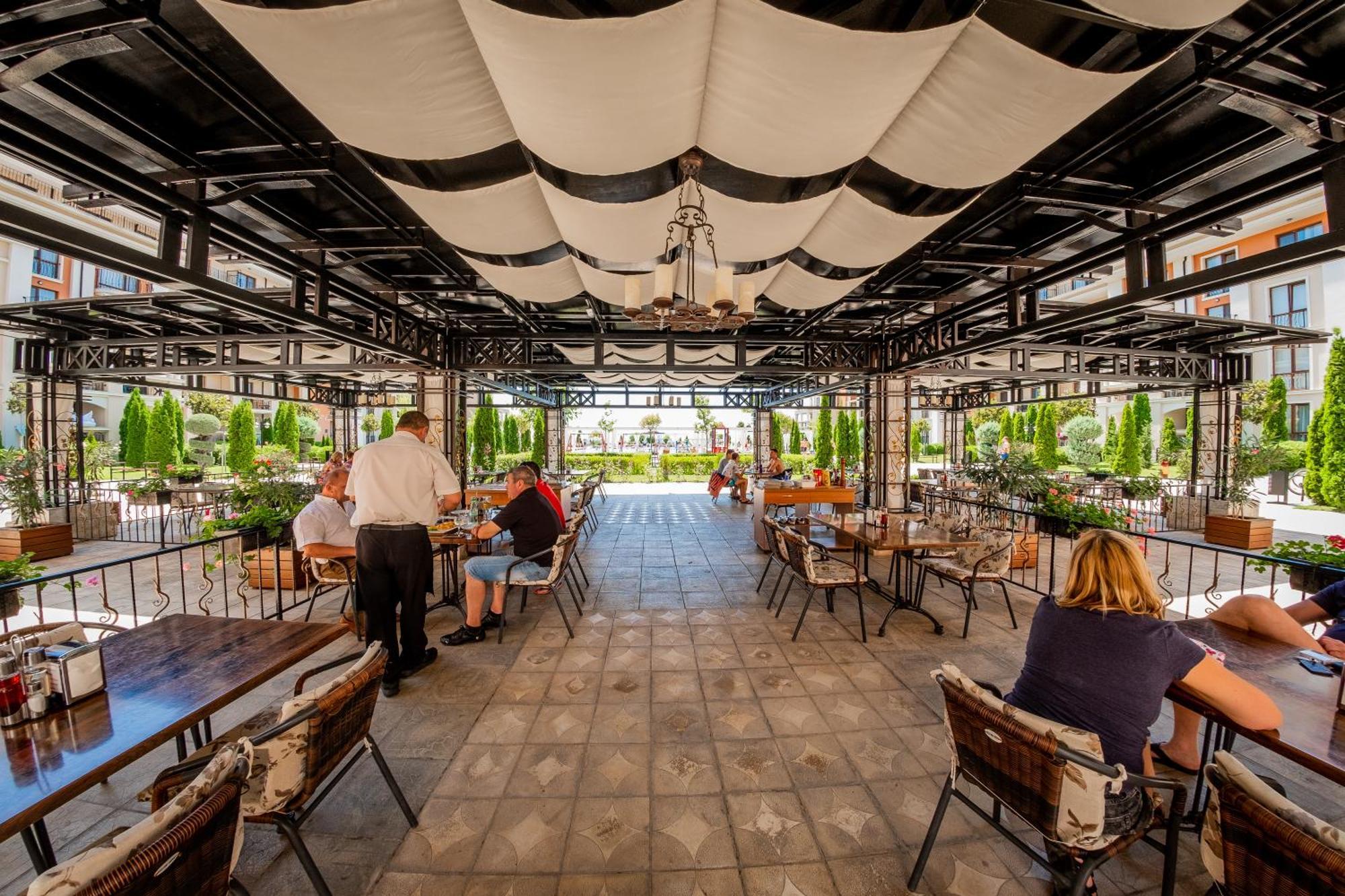 Prestige Fort Beach - Full Board Sveti Vlas Buitenkant foto